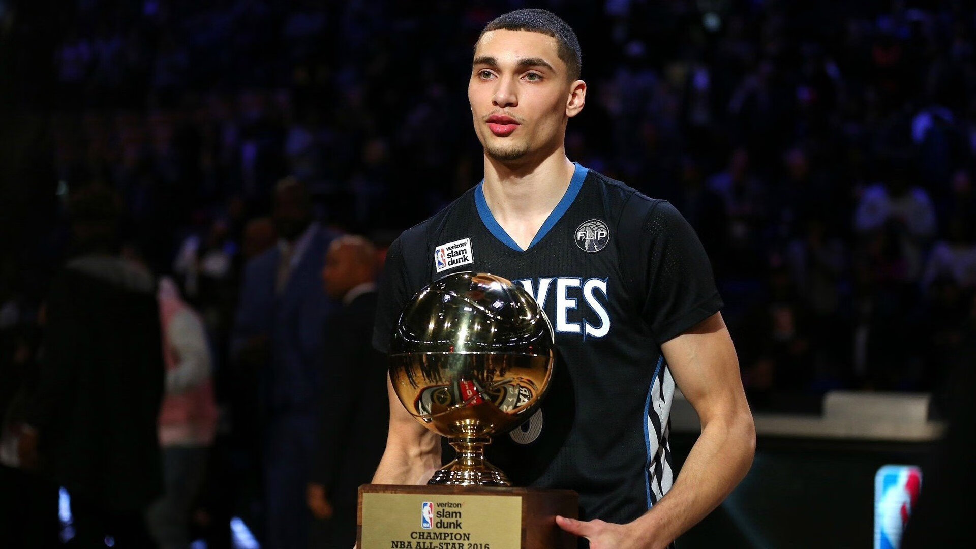 【泰蒂斯闪耀赛场】费城队新星费尔南多·泰蒂斯破纪录，费尔迪南特